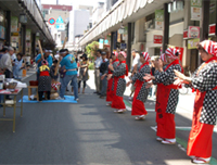 紫波ひめ隊のもちつき